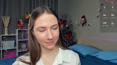 Snapshot of cel1ne_secret chatting on 01-29-25, 07:53 Josie Manesi online show from 01-29-25, 07:53