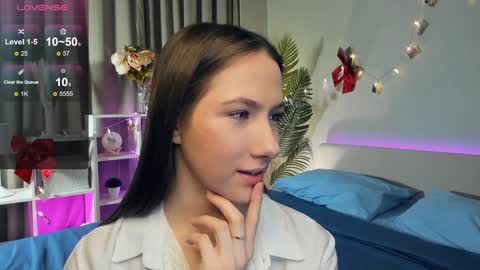 Snapshot of cel1ne_secret chatting on 02-06-25, 07:51 Josie Manesi online show from 02-06-25, 07:51