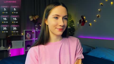 Snapshot of cel1ne_secret chatting on 02-08-25, 07:16 Josie Manesi online show from 02-08-25, 07:16
