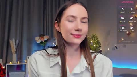 Snapshot of cel1ne_secret chatting on 03-01-25, 01:53 Josie Manesi online show from 03-01-25, 01:53