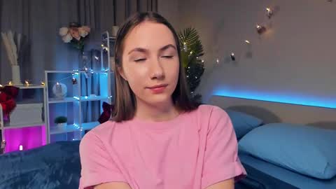 Snapshot of cel1ne_secret chatting on 03-01-25, 07:26 Josie Manesi online show from 03-01-25, 07:26