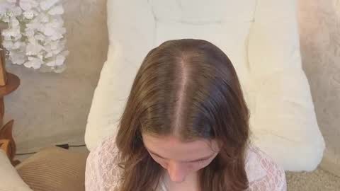 Snapshot of cel1ne_secret chatting on 10-05-25, 05:39 Josie Manesi online show from 10-05-25, 05:39