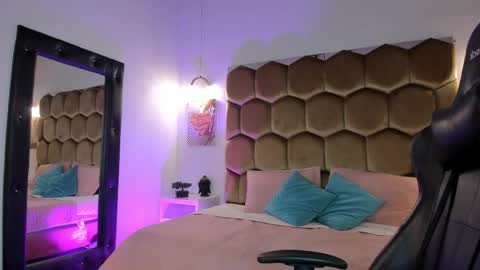 celene_rosejs online show from 04-27-26, 03:32
