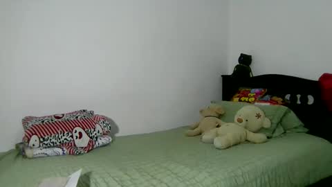 celessteseductora online show from 03-25-26, 02:23