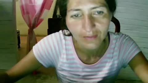 Snapshot of celeste198694 chatting on 02-07-25, 08:31 celeste198694 online show from 02-07-25, 08:31