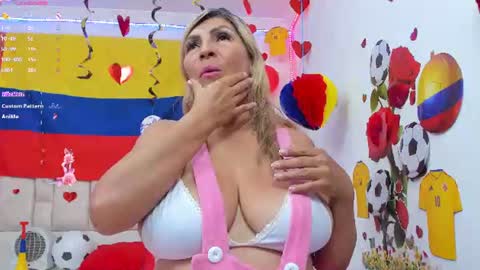 Celeste Lincon online show from 07-10-26, 01:32