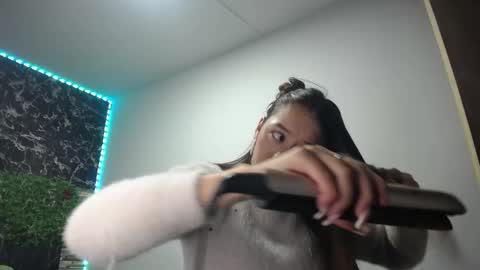 celeste_polis online show from 10-16-25, 08:21