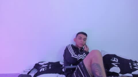 Snapshot of celeste_y_pipe chatting on 09-20-25, 10:55 Celeste Y Pipe online show from 09-20-25, 10:55