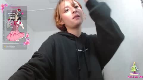 celesteayase online show from 12-30-24, 09:19