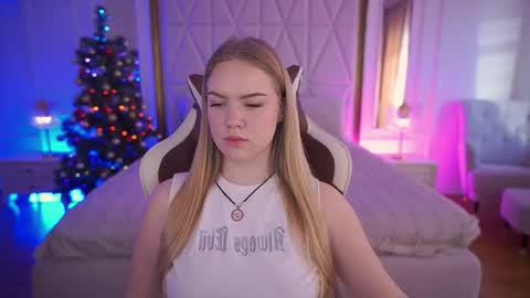 celestenoirr online show from 01-06-26, 08:29