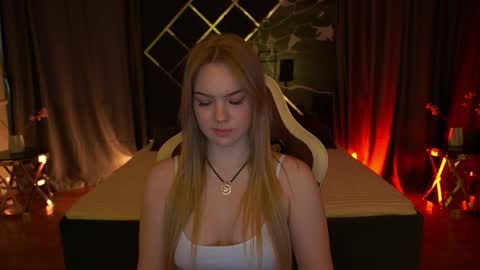 celestenoirr online show from 04-13-26, 01:16