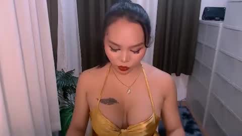 Snapshot of celesteruin chatting on 06-10-26, 10:14 celesteruin online show from 06-10-26, 10:14