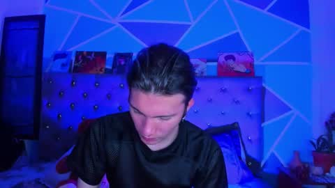 I am Valentinn online show from 11-21-25, 12:15