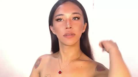 merry joannah online show from 12-22-25, 01:57