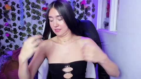 Snapshot of celestinepurple chatting on 12-11-24, 12:23 Celestineeeeee online show from 12-11-24, 12:23