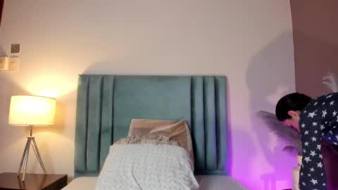 Snapshot of celesttequeen chatting on 02-25-26, 11:42 Celeste Quenn online show from 02-25-26, 11:42