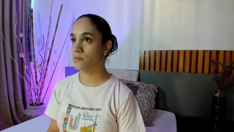 Snapshot of celesttequeen chatting on 05-06-26, 12:10 Celeste Quenn online show from 05-06-26, 12:10