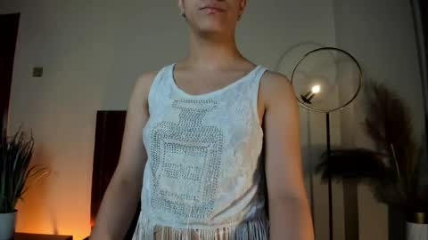 Snapshot of celesttequeen chatting on 05-07-26, 12:10 Celeste Quenn online show from 05-07-26, 12:10