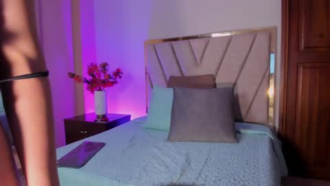 Snapshot of celesttequeen chatting on 05-15-26, 02:24 Celeste Quenn online show from 05-15-26, 02:24