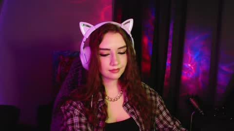 Snapshot of celia_sensual_ chatting on 04-20-26, 07:15 celia_sensual_ online show from 04-20-26, 07:15