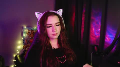 Snapshot of celia_sensual_ chatting on 04-23-26, 06:54 celia_sensual_ online show from 04-23-26, 06:54