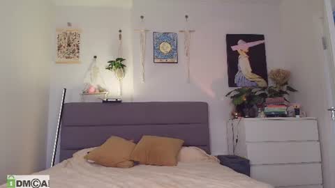 Snapshot of celin_summer chatting on 07-08-26, 03:38 Celin online show from 07-08-26, 03:38