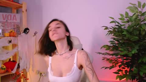  Celine  online show from 11-02-25, 04:59