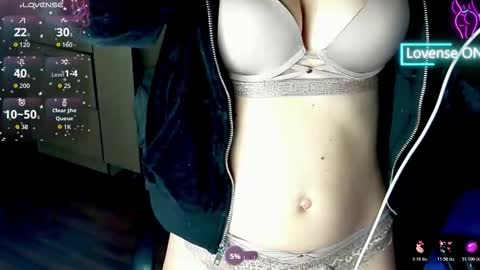 celinereyys online show from 01-08-26, 11:07