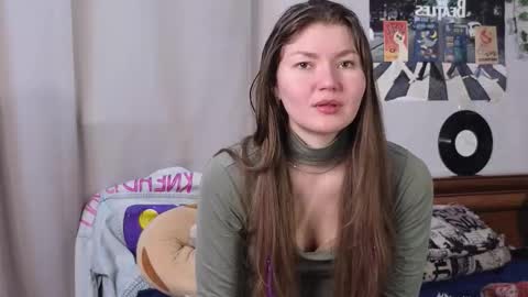 Snapshot of celineswiatkowski chatting on 02-17-26, 08:33 Nina online show from 02-17-26, 08:33