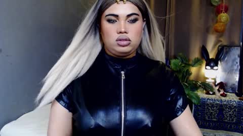 cellinekittcumerr online show from 12-04-25, 04:05