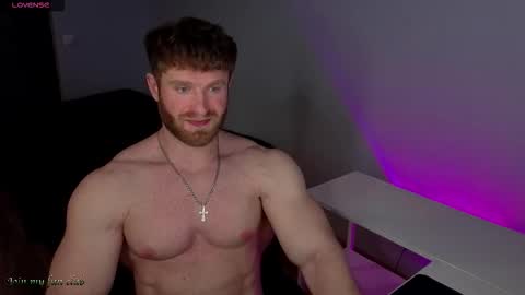 Snapshot of centurion_1 chatting on 11-08-25, 11:36 Bruce online show from 11-08-25, 11:36