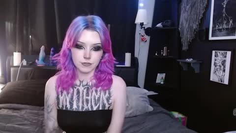 Averi online show from 01-25-25, 11:32