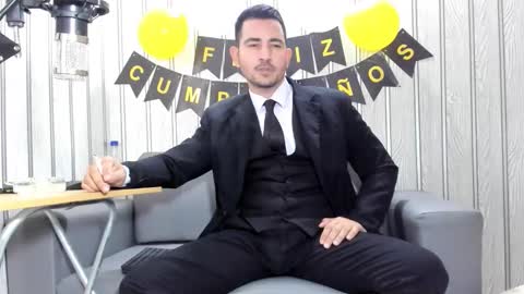 Cesar online show from 11-13-25, 04:06