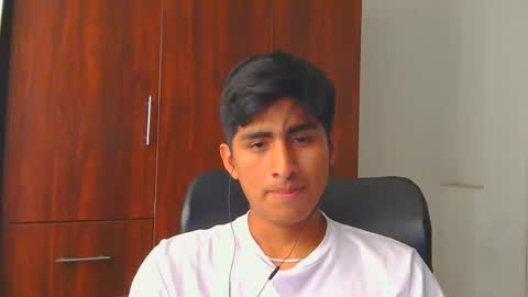 Snapshot of cesarex148 chatting on 12-26-24, 09:37 Cesar online show from 12-26-24, 09:37