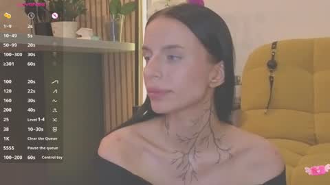 Livia online show from 07-04-26, 10:16