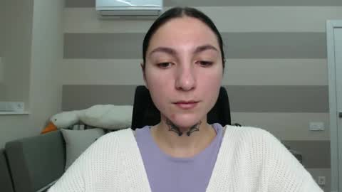 Kate online show from 12-31-24, 05:22