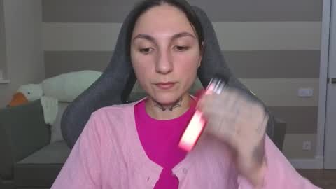 Kate online show from 12-04-25, 08:17