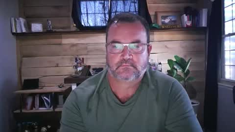 Snapshot of chadmichaell chatting on 11-10-25, 06:29 chadmichaell online show from 11-10-25, 06:29