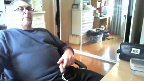 Chalky online show from 06-21-26, 03:53