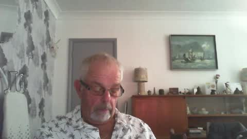 Snapshot of champers37 chatting on 07-10-26, 07:45 Champers online show from 07-10-26, 07:45