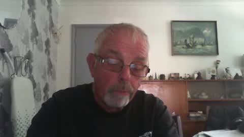 Snapshot of champers37 chatting on 07-20-26, 11:01 Champers online show from 07-20-26, 11:01