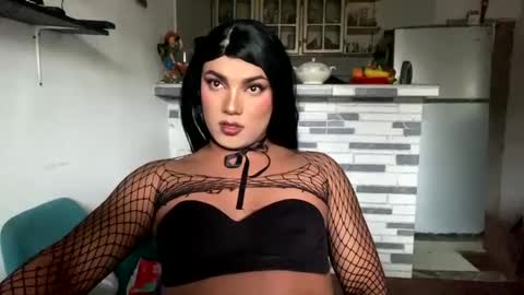 Snapshot of chanelfancy chatting on 05-02-26, 01:05 chanelfancy online show from 05-02-26, 01:05