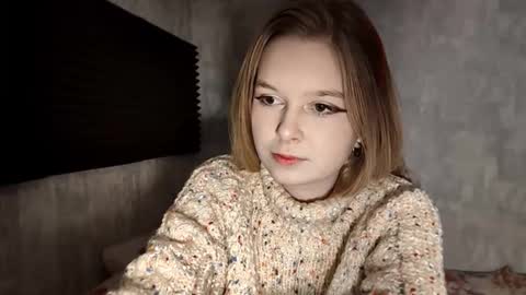 Lia online show from 12-18-25, 07:58