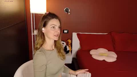 Snapshot of chaneltheron chatting on 02-15-26, 04:03 Anastasia online show from 02-15-26, 04:03