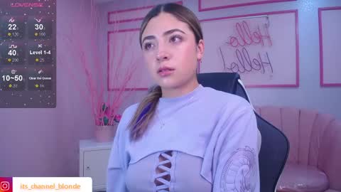 channel_blonde_a online show from 01-09-25, 05:00