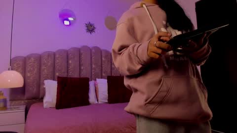 Channel Sofia online show from 04-15-26, 03:13