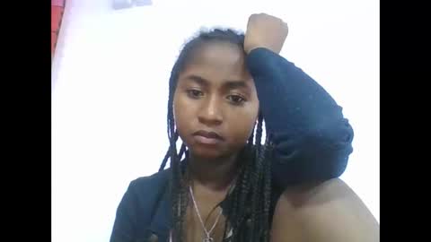 Snapshot of chantale483461 chatting on 06-02-26, 06:43 chantale483461 online show from 06-02-26, 06:43