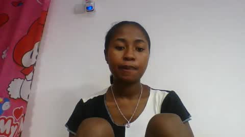 Snapshot of chantale483461 chatting on 06-07-26, 05:11 chantale483461 online show from 06-07-26, 05:11