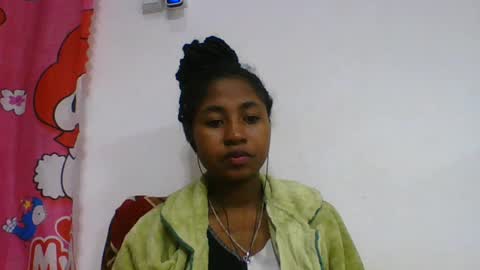 Snapshot of chantale483461 chatting on 07-16-26, 05:13 chantale483461 online show from 07-16-26, 05:13