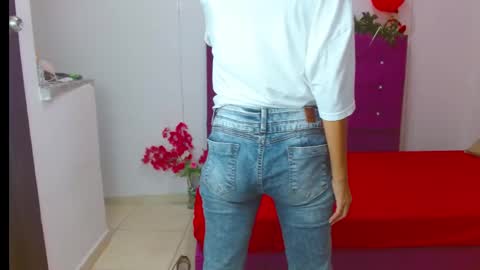 chantal sweety  and horny latina for u online show from 01-05-25, 12:10